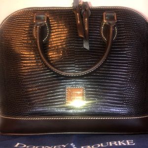 COPY - Dooney & Bourke bag
